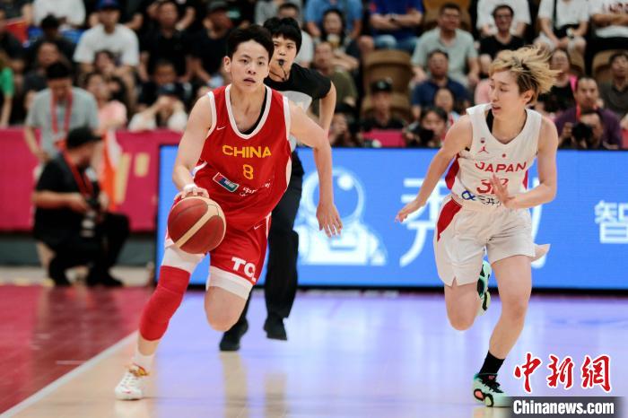中国女篮热身赛惜败日本队 伤病困扰下杨舒予扛