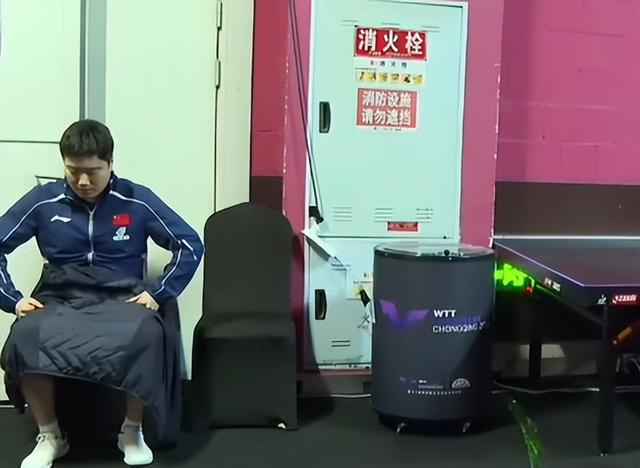 梁靖崑带伤鏖战遭逆转 病痛难挡竞技精神