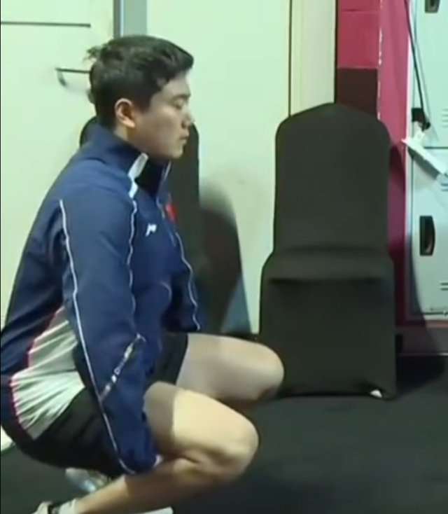 梁靖崑带伤鏖战遭逆转 病痛难挡竞技精神