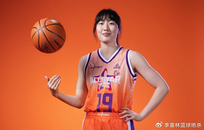 罗欣棫半决赛力挽狂澜 助江苏女篮晋级决赛