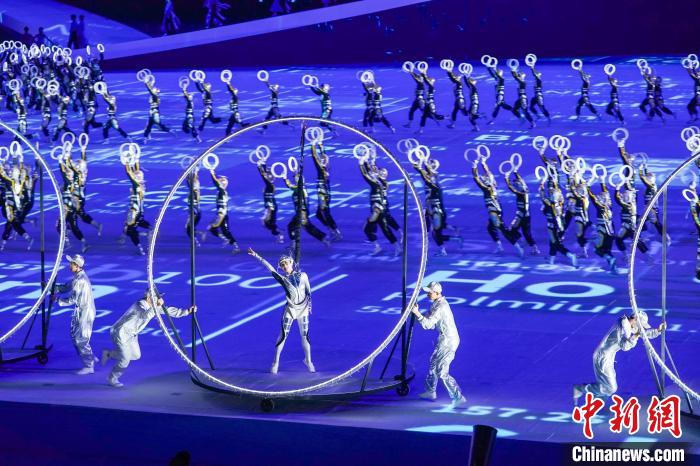 青春赛道启航 学青会开幕式点燃广西激情