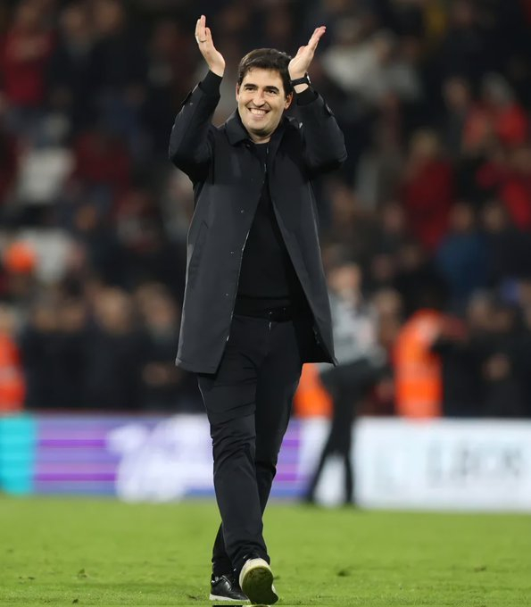 伊劳拉渴望执掌切尔西帅印，英超未来引关注