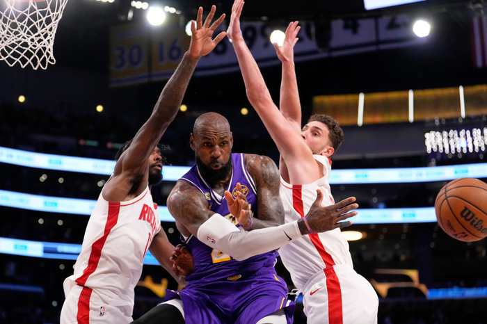 NBA季后赛抢七大战：三组系列赛决胜时刻